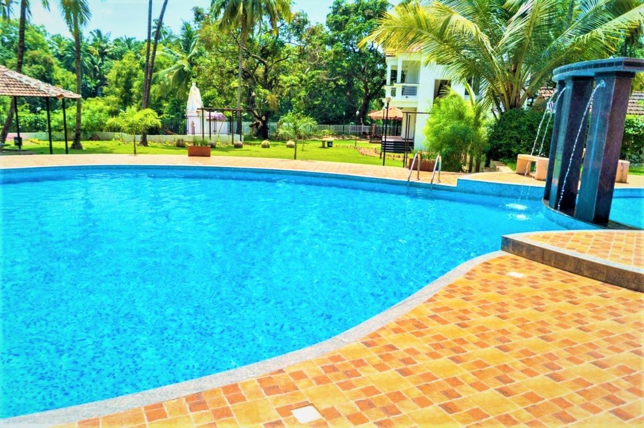 Premium 2 Bhk Green Suites Arpora Esterno foto